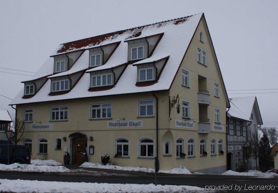 Hotel & Restaurant Engel Хербертинген Экстерьер фото