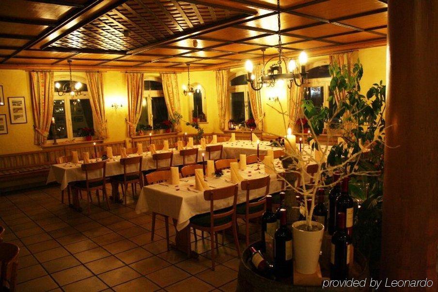 Hotel & Restaurant Engel Хербертинген Экстерьер фото